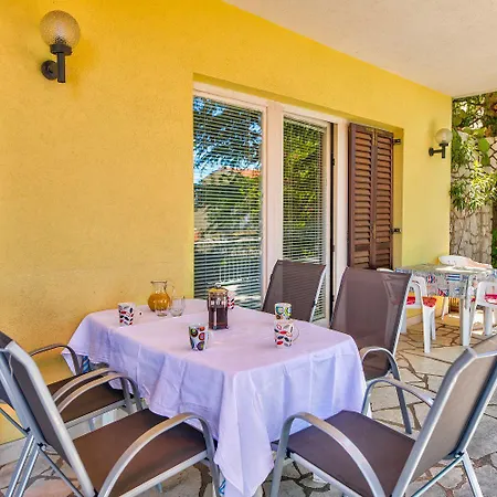 Charmantes Nur 200 Meter Zum Mit Meerblick, Liegen, Grillbereich 塞尔瑟