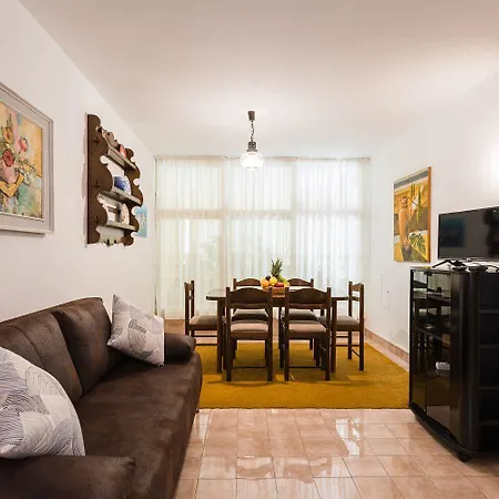 Charmantes Nur 200 Meter Zum Mit Meerblick, Liegen, Grillbereich