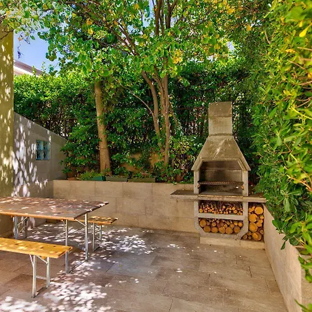 公寓 Charmantes Nur 200 Meter Zum Mit Meerblick, Liegen, Grillbereich 塞尔瑟